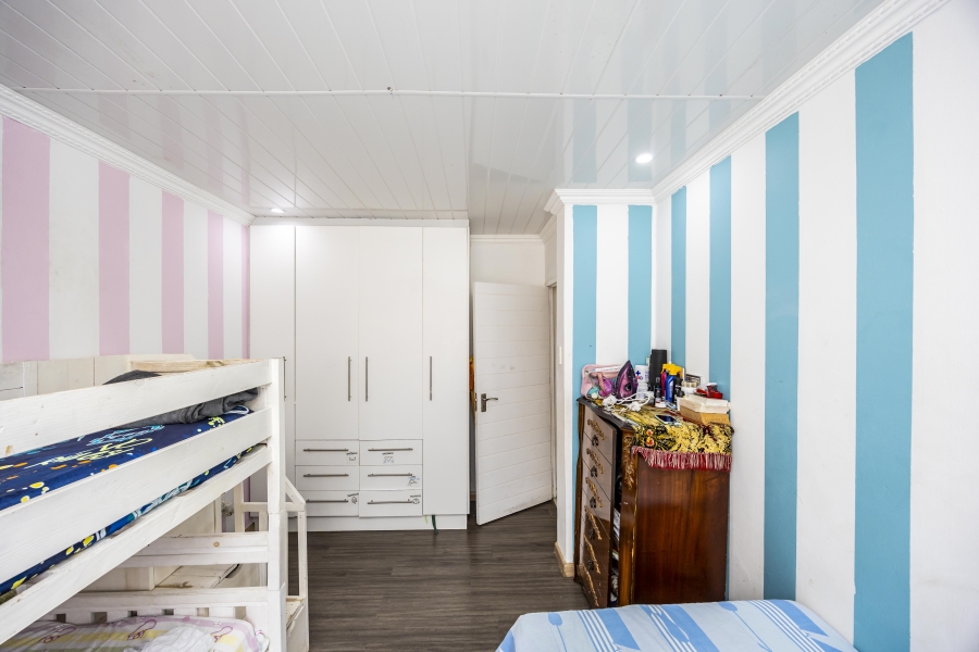 5 Bedroom Property for Sale in Beacon Bay North Eastern Cape